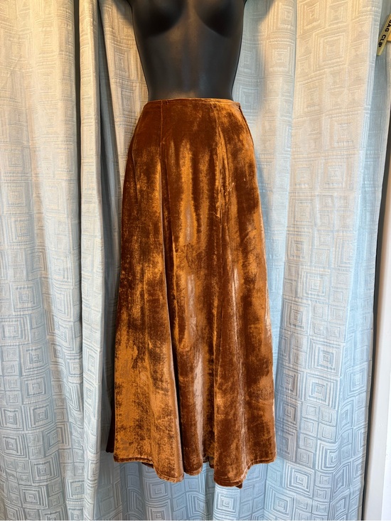 Dresses & Skirts - Sundance Copper velvet maxi skirt Sz Sm 6